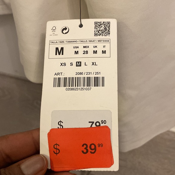 Zara Basic White Jacket - Picture 3 of 3